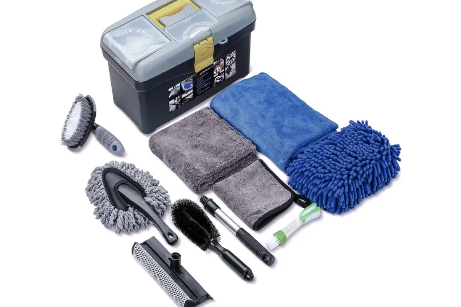 How to Detail a Car Interior Like a Pro | THETIDYRIDE