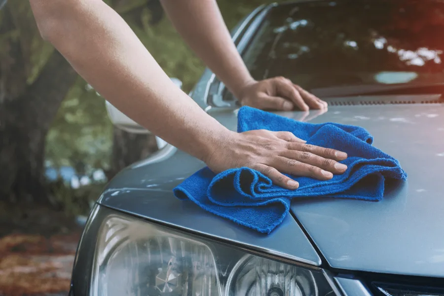 Apply Wax Faster: Use a Buffer to Apply Car Wax instead of hand waxing